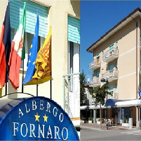 Hotel Fornaro Caorle Zewnętrze zdjęcie
