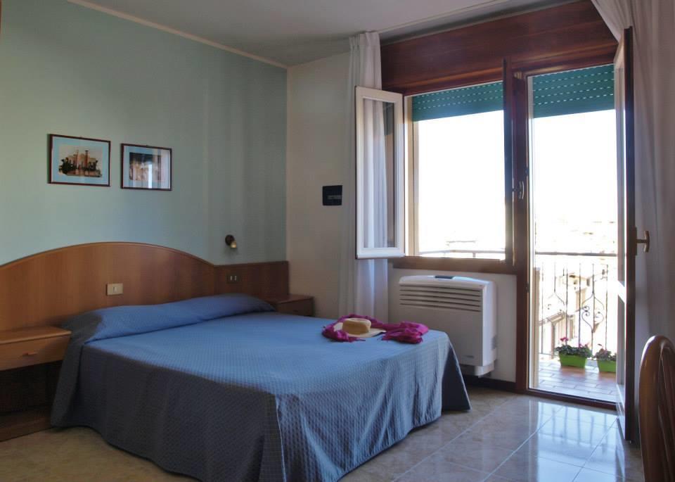 Hotel Fornaro Caorle Zewnętrze zdjęcie